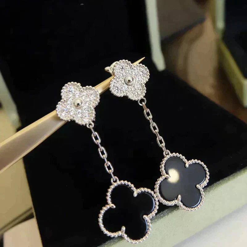 [ROSE]CLOVER 2 MOTIFS  DIAMOND ONYX EARRINGS SILVER