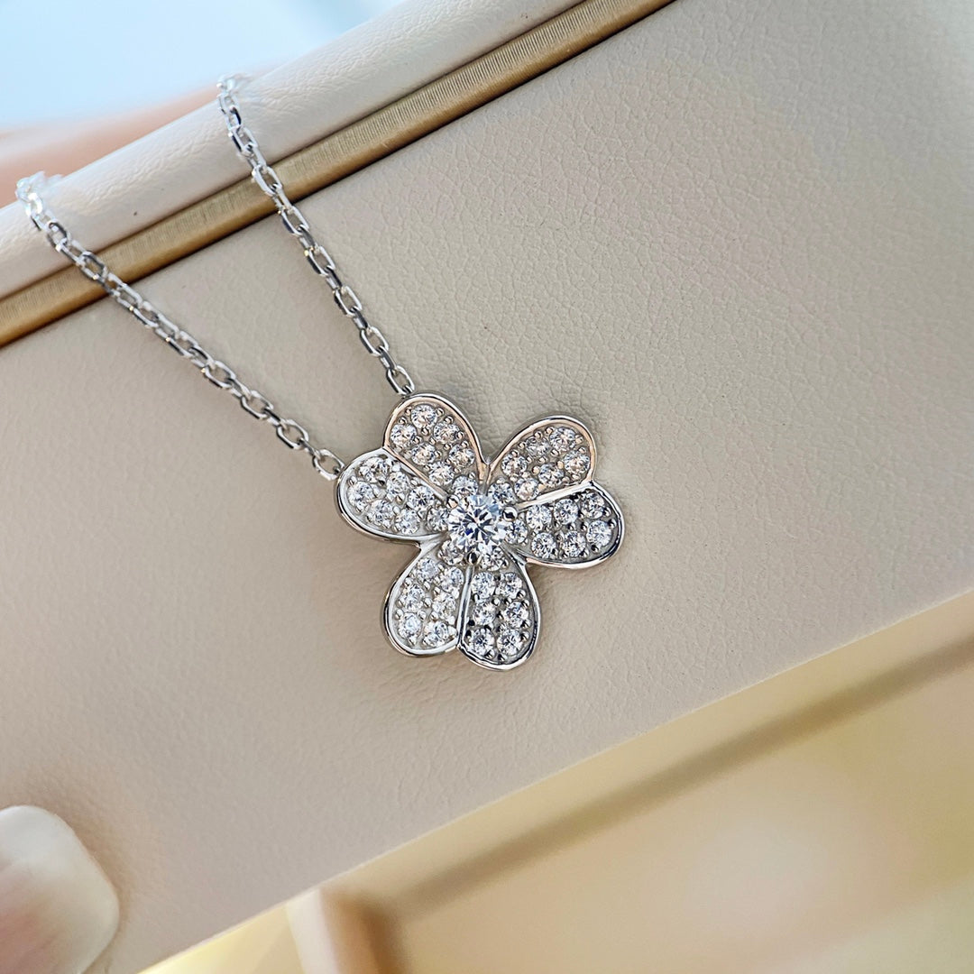 [ROSE]CLOVER DIAMOND NECKLACE SILVER