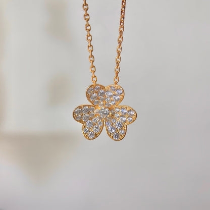 [ROSE]FLOWER DIAMOND NECKLACE