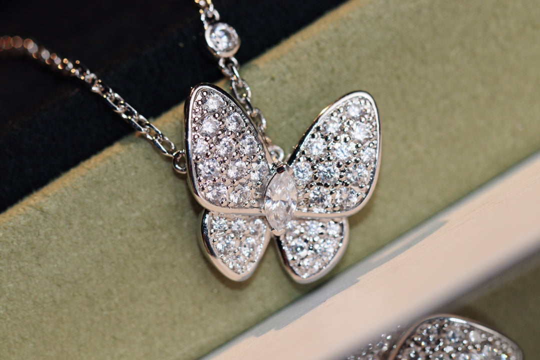 [ROSE]BUTTERFLY DIAMOND NECKLACE