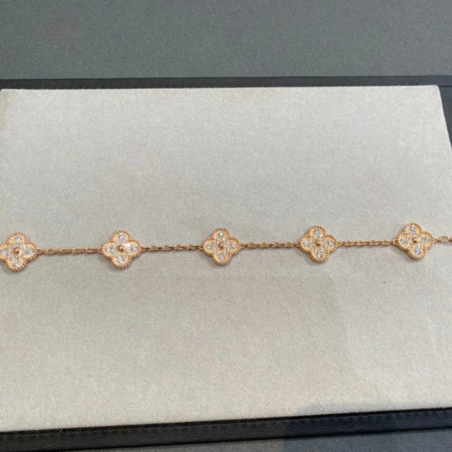 [ROSE]CLOVER 5 MOTIFS  FULL DIAMOND BRACELET