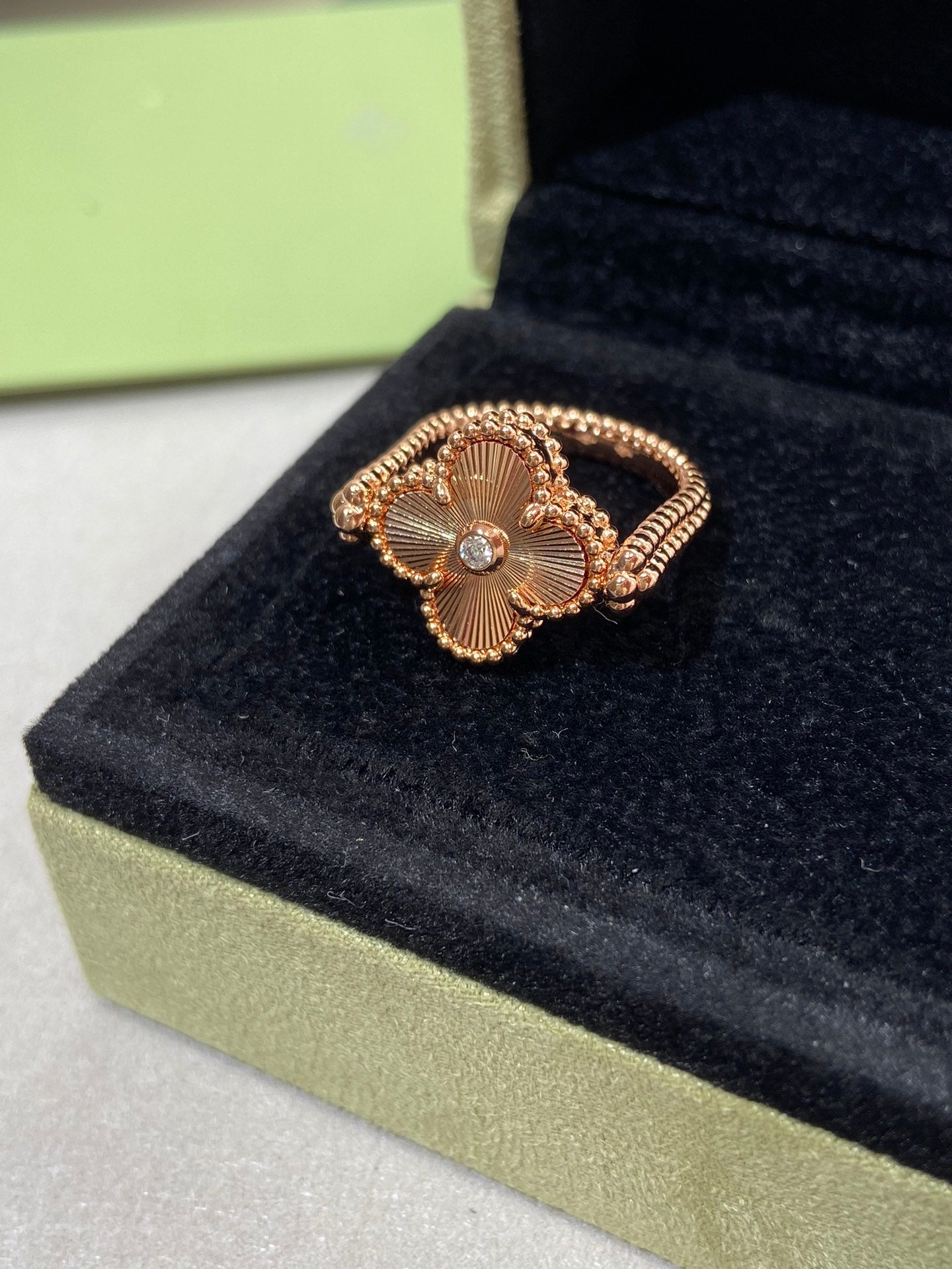 [ROSE]CLOVER RIVERSIBLE ROSE GOLD RING