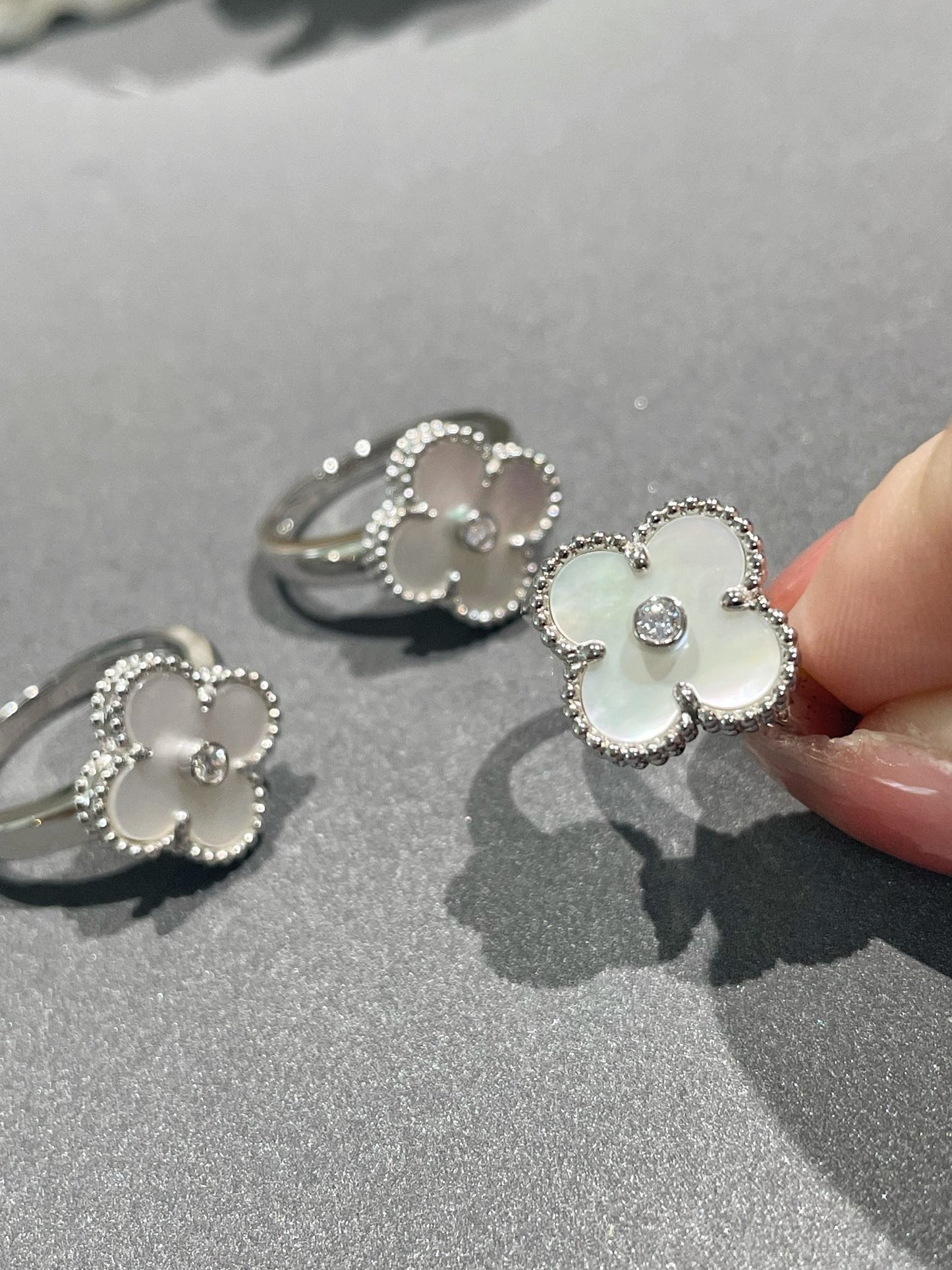 [ROSE]CLOVER SILVER MOP DIAMOND RING