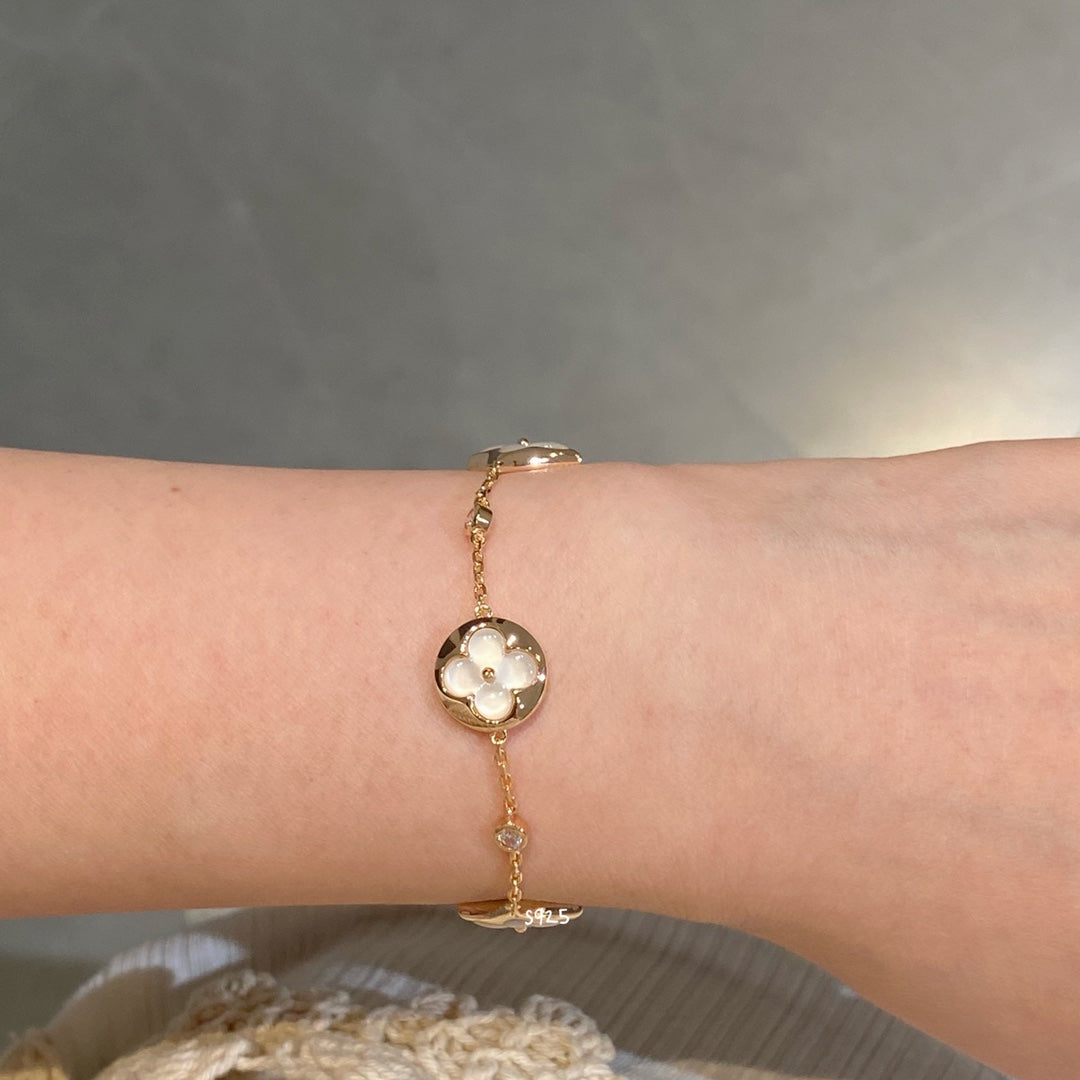 [Rose Jewels]STAR AND SUN 4 MOTIF WHITE MOP PINK GOLD BRACELET