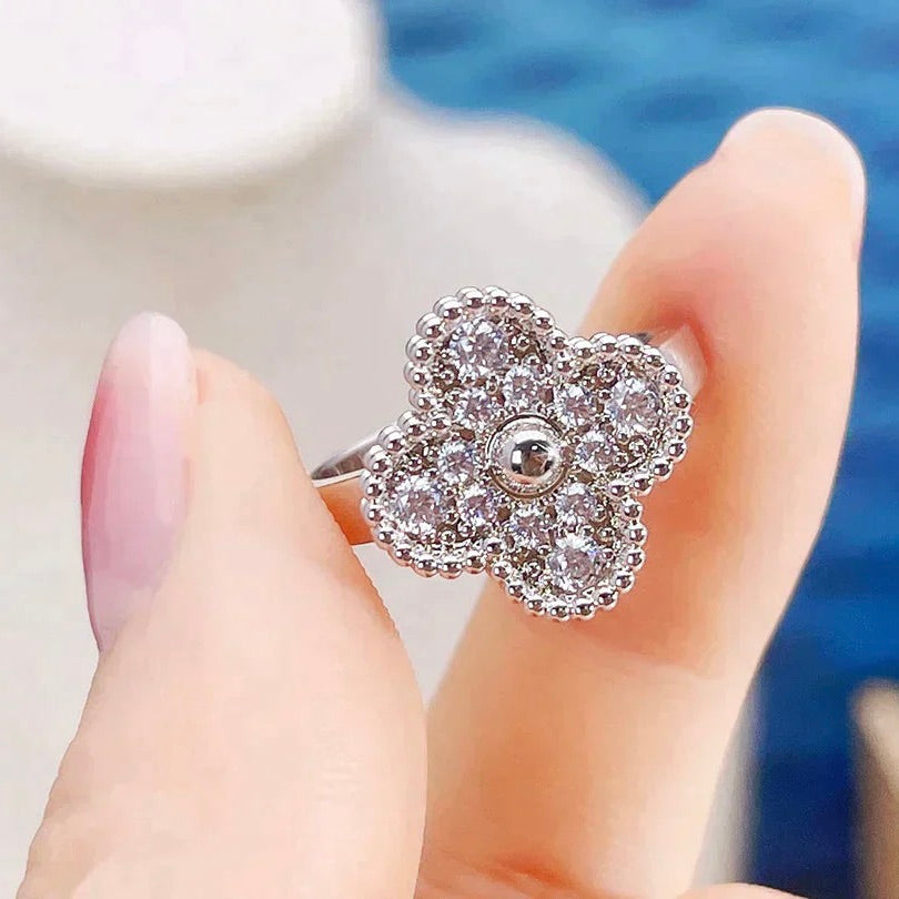 [ROSE]CLOVER DIAMOND RING