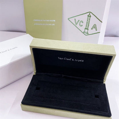 VA CLOVER BRACELET NECKLACE RING BOX GIFT BAG