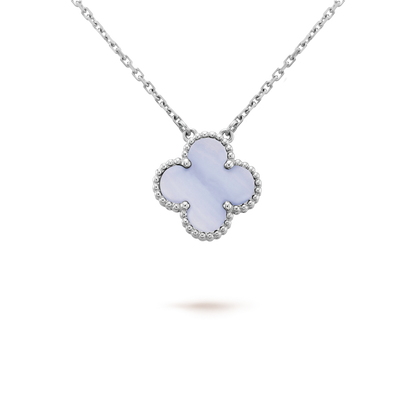 [ROSE]CLOVER 15MM BLUE CHALCEDONY NECKLACE SILVER