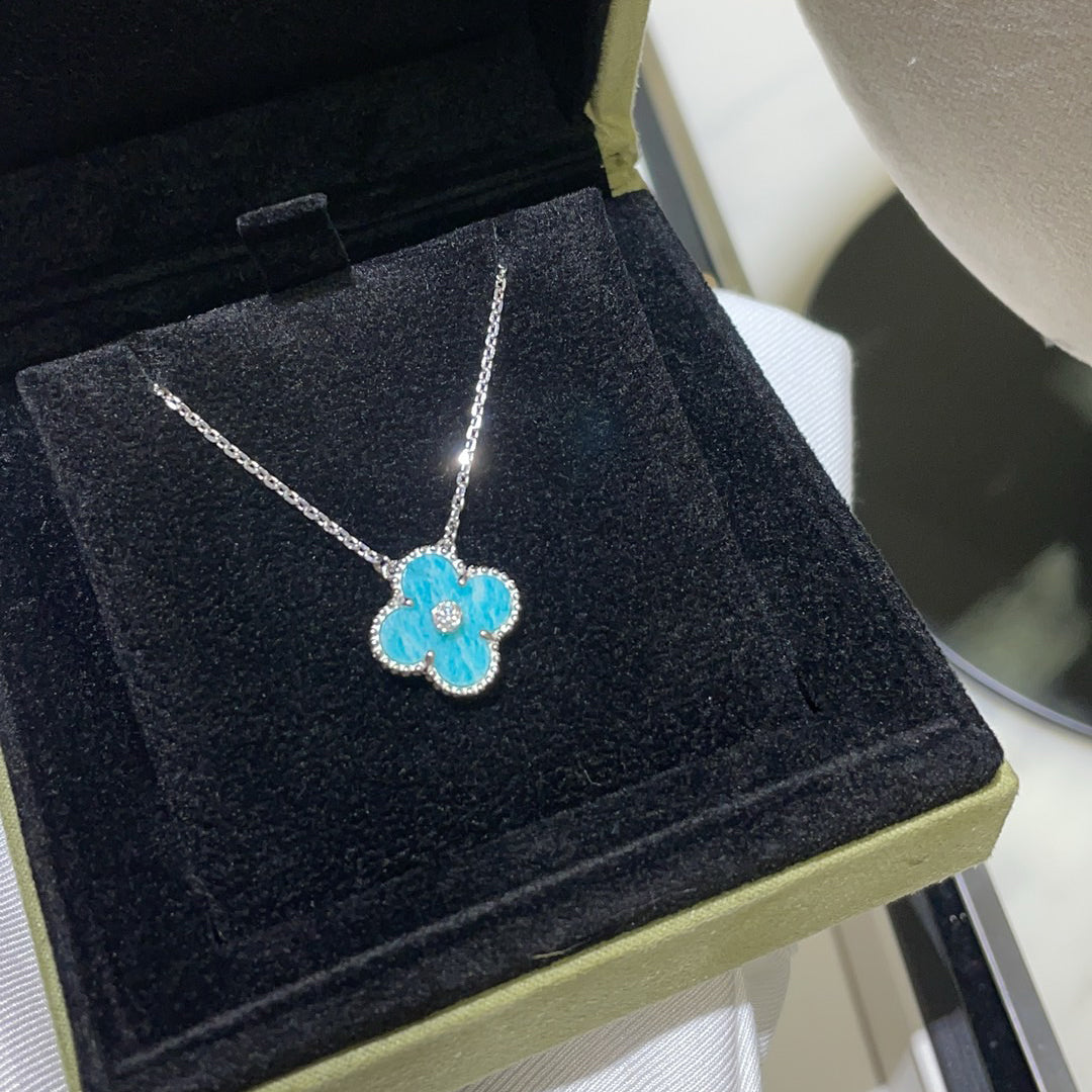 [ROSE]CLOVER 15MM DIAMOND SVRES PORCELAIN  NECKLACE SILVER