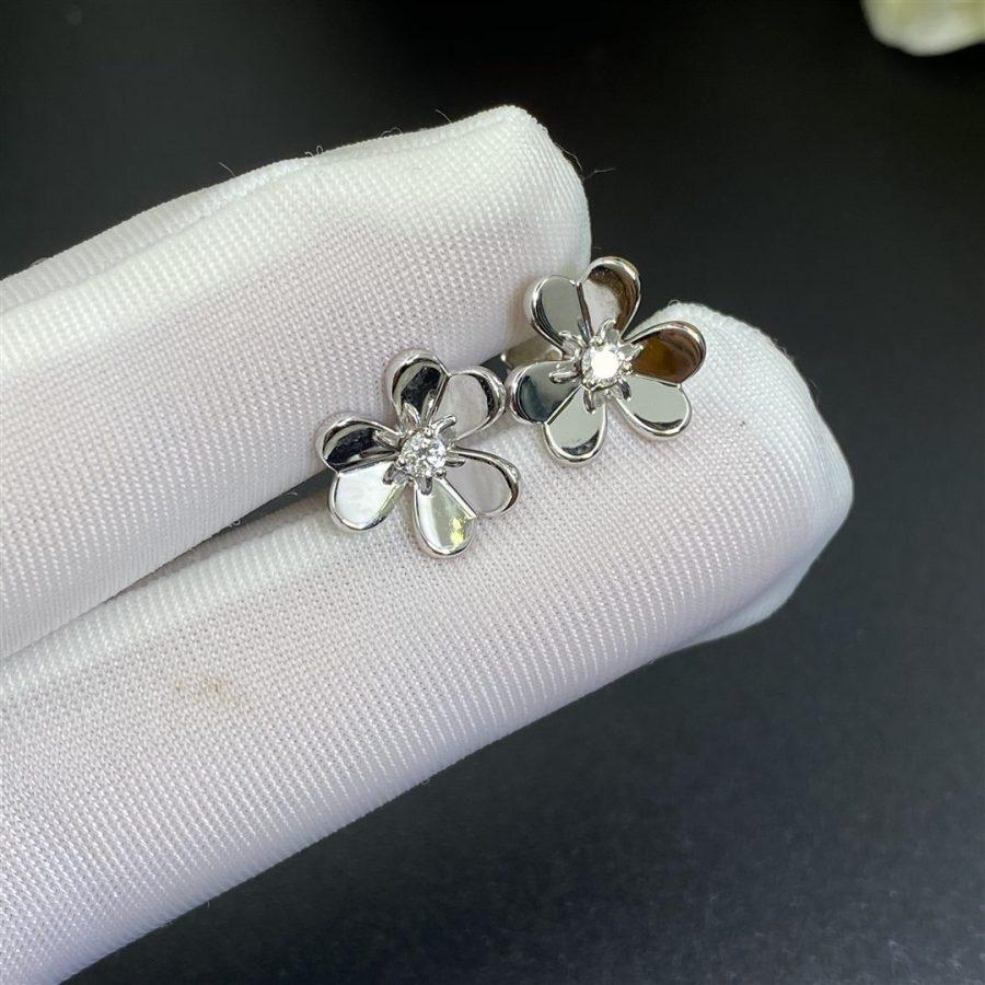 [ROSE]FRIVOLE MINI SILVER FLOWER EARRINGS