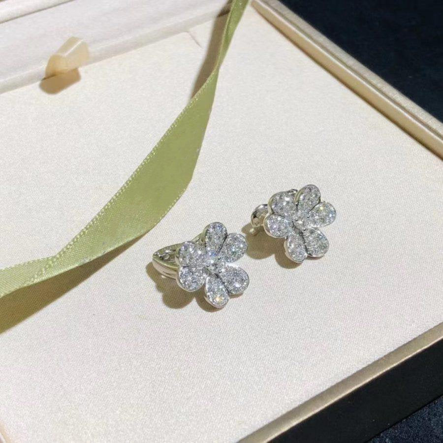 [ROSE]FRIVOLE SILVER FLOWER DIAMOND EARRINGS