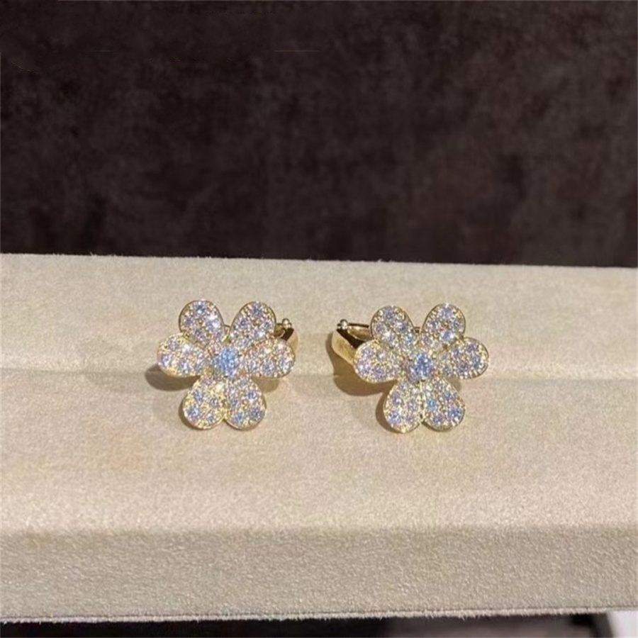 [ROSE]FRIVOLE GOLD FLOWER DIAMOND EARRINGS